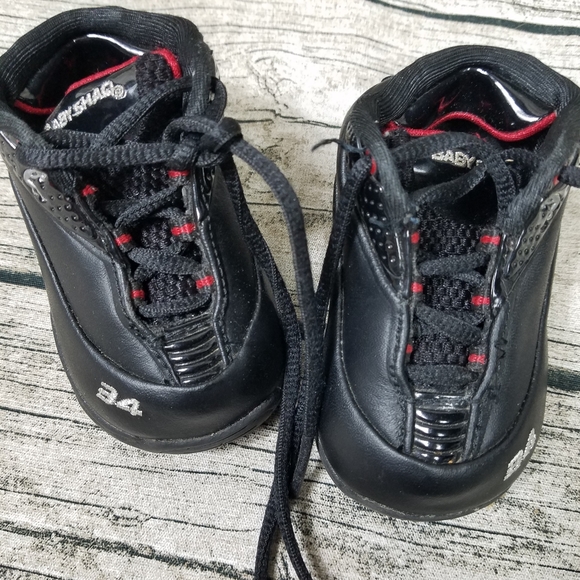 Baby Shaq Black Tennis Shoes Size 3 - Picture 1 of 7